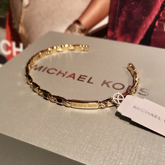 🎁 NWT $175 MICHAEL KORS Mercer Link 14K Gold Cuff - Picture 1 of 7